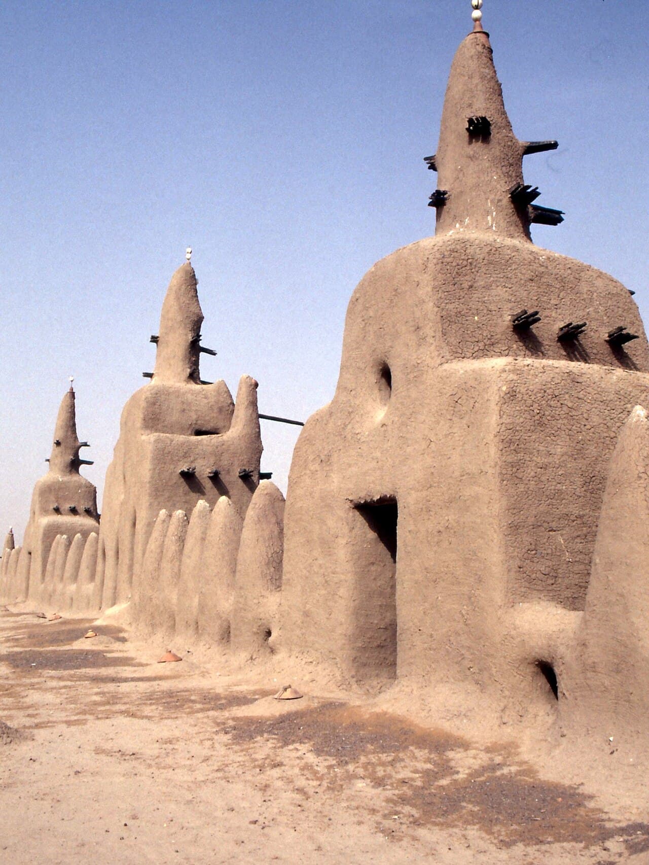 Illustration - Djenn Moschee Dach 1990