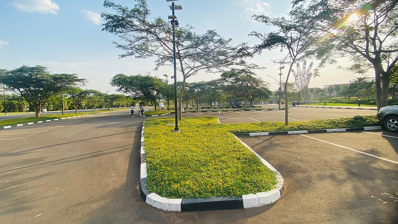 Illustration - Kigali Convention Center outside parking and compound