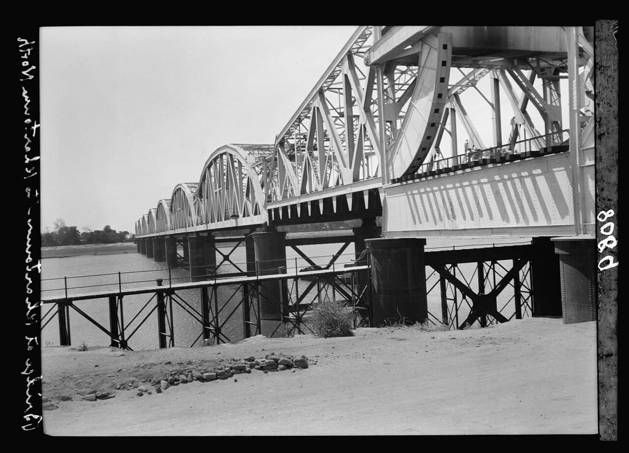 Illustration - Sudan. Khartoum. Bridge across Blue Nile from Khartou 551d47473a