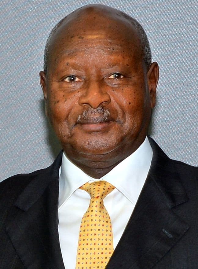 Museveni relie la croissance industrielle de l’Ouganda à des marchés fiables et à une production locale